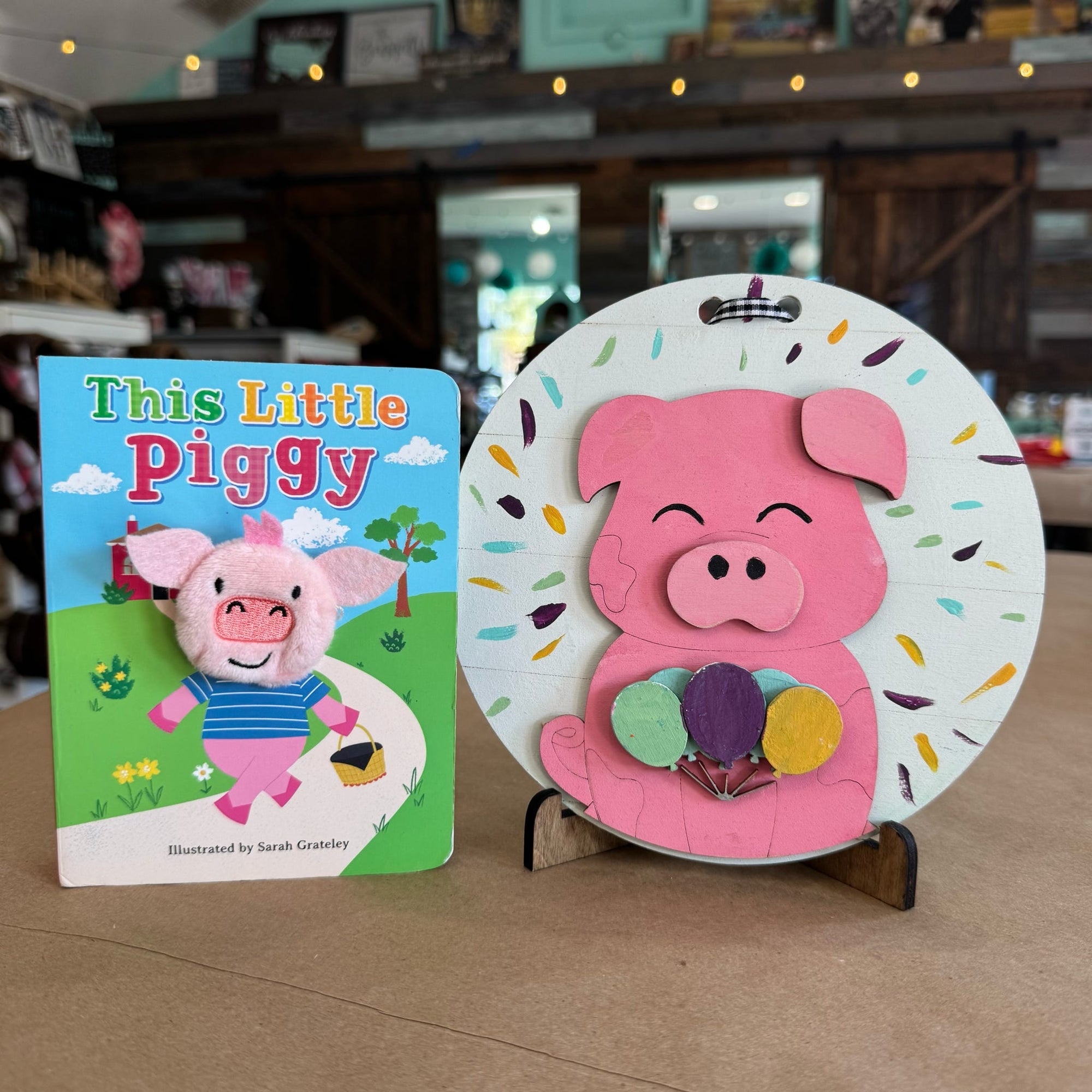 07.23.26 @ 10am-This Little Piggy- Pig Holding Balloons G504