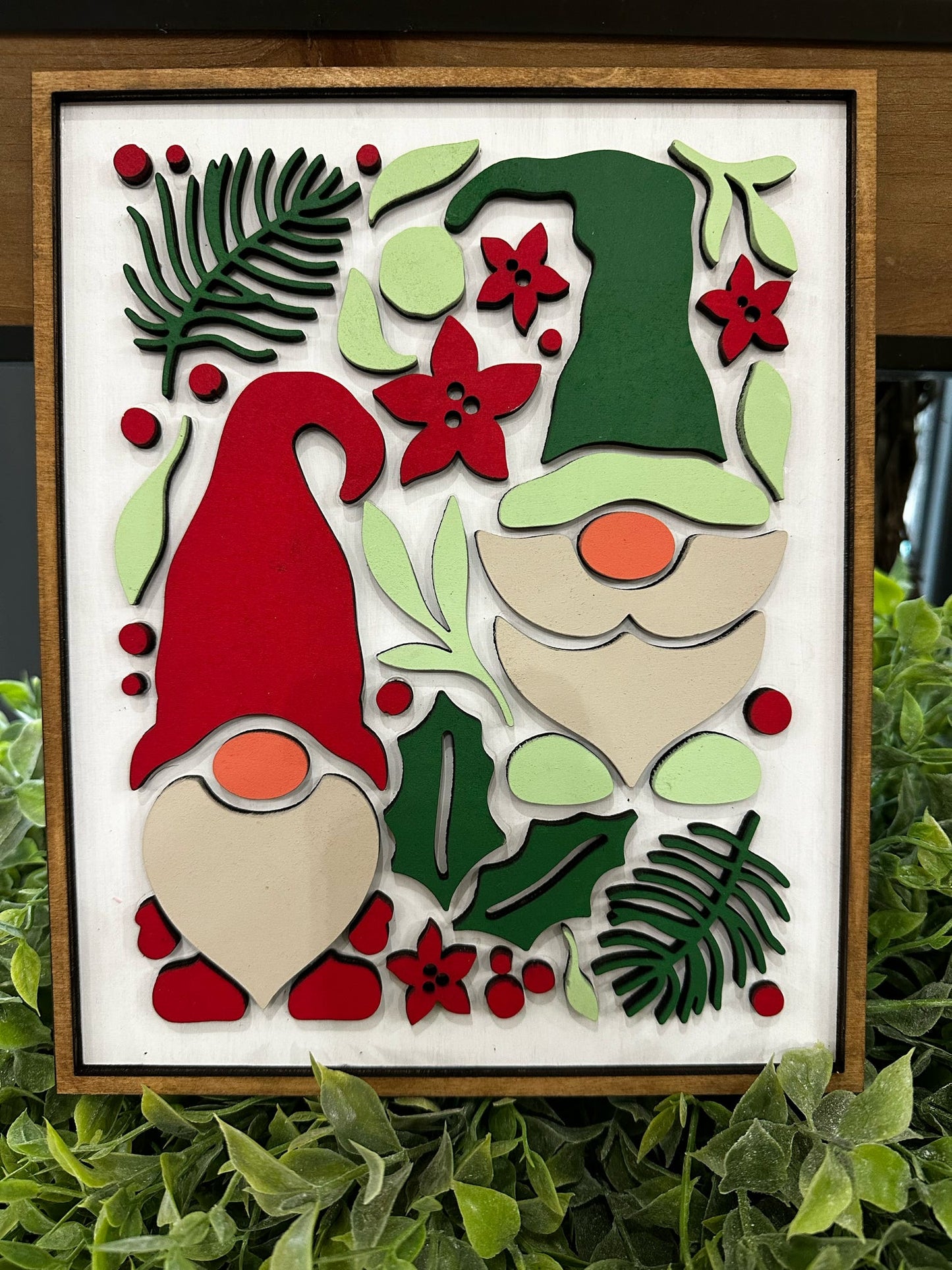 3D Layered Christmas Gnomes Design P13046