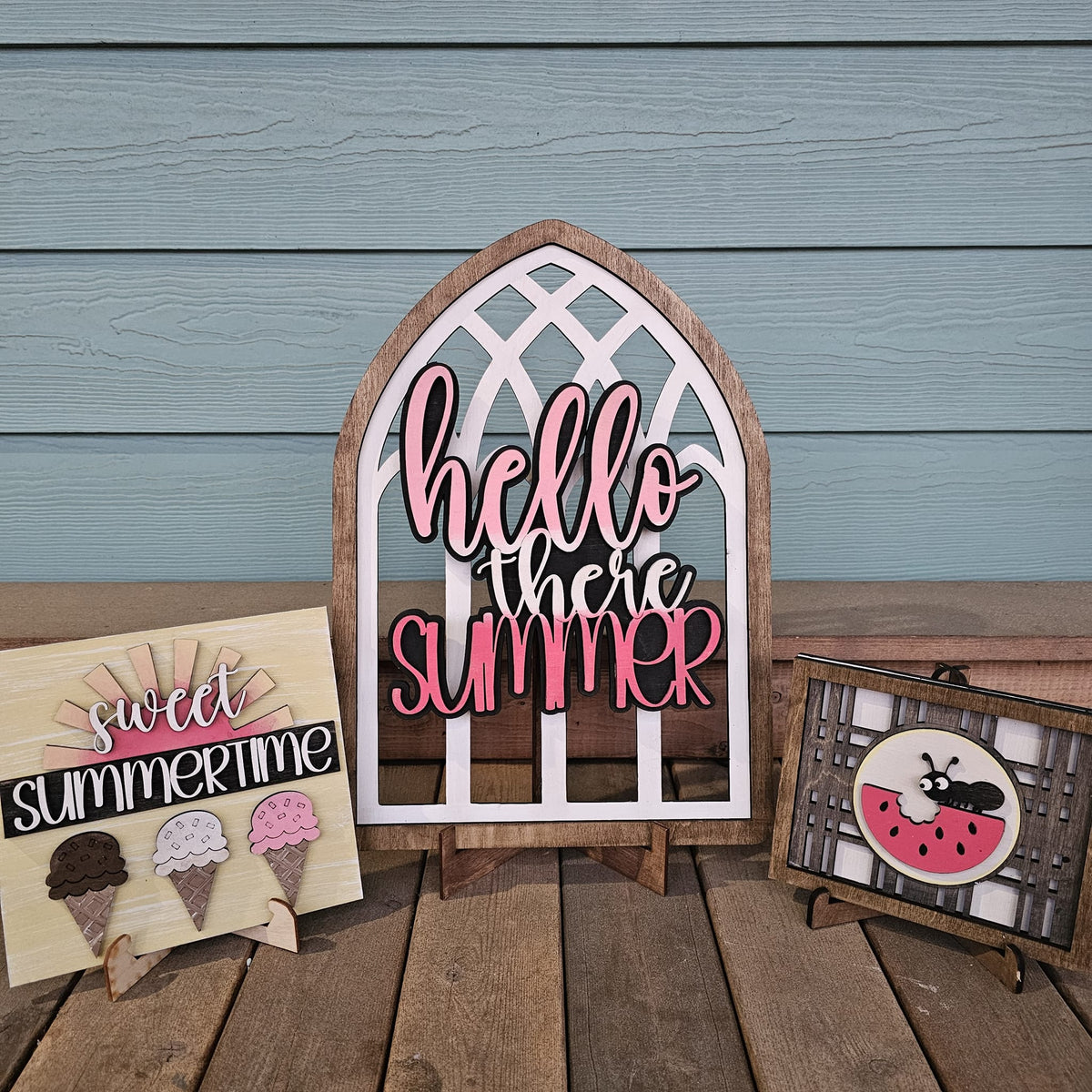 Summer Inserts for Seasonally Changeable Shelf Trio P013982