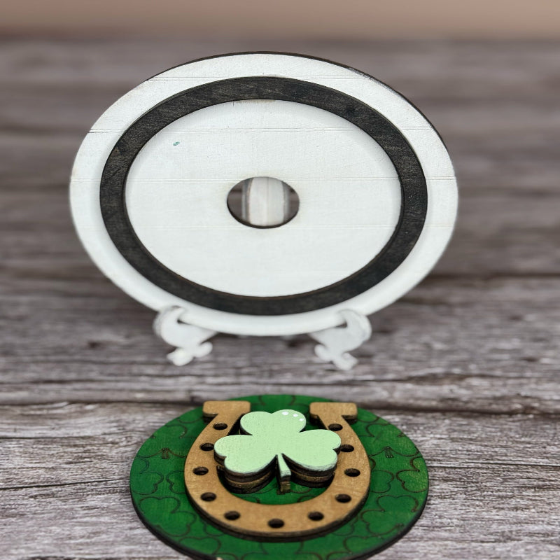 Mini Holiday Swappable- March P013991