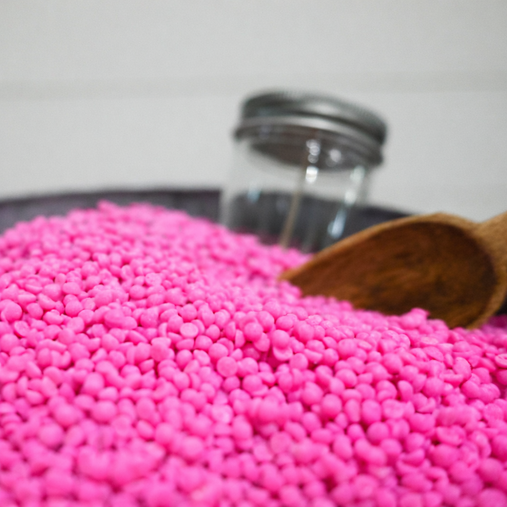 Soy Wax Scented Beads - 2lb Refill for A La Carte Candle Bar: Saltwater Mist