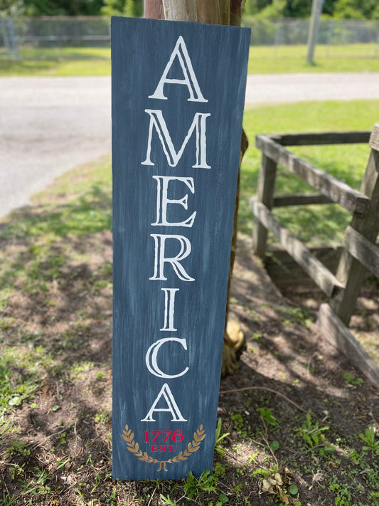 PAINTED America Est 1776: Plank Design