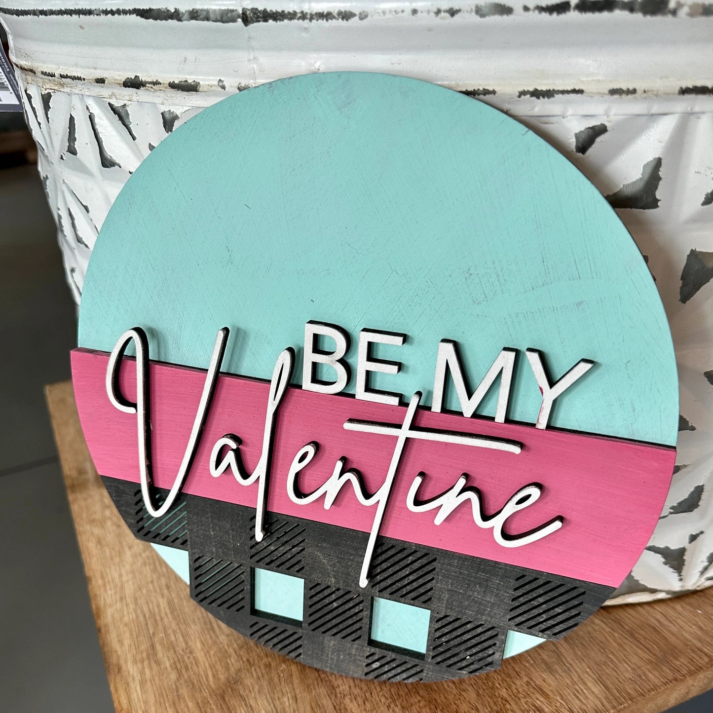 Be My Valentine 3D Round Design P03535