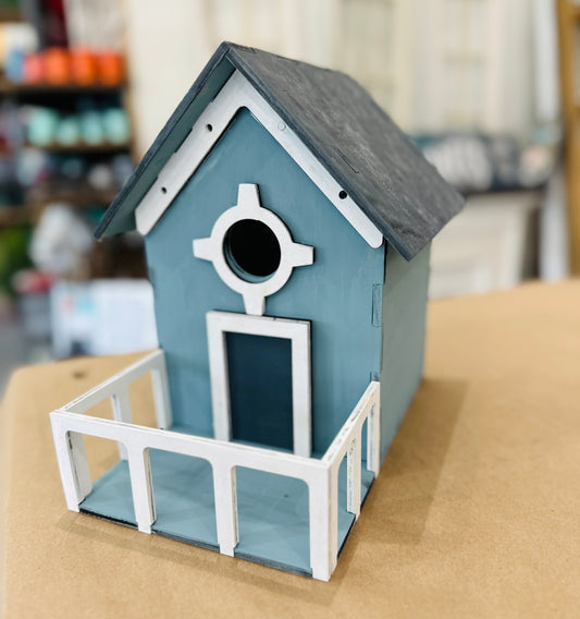 Birdhouse with Porch Laser Cut P03834