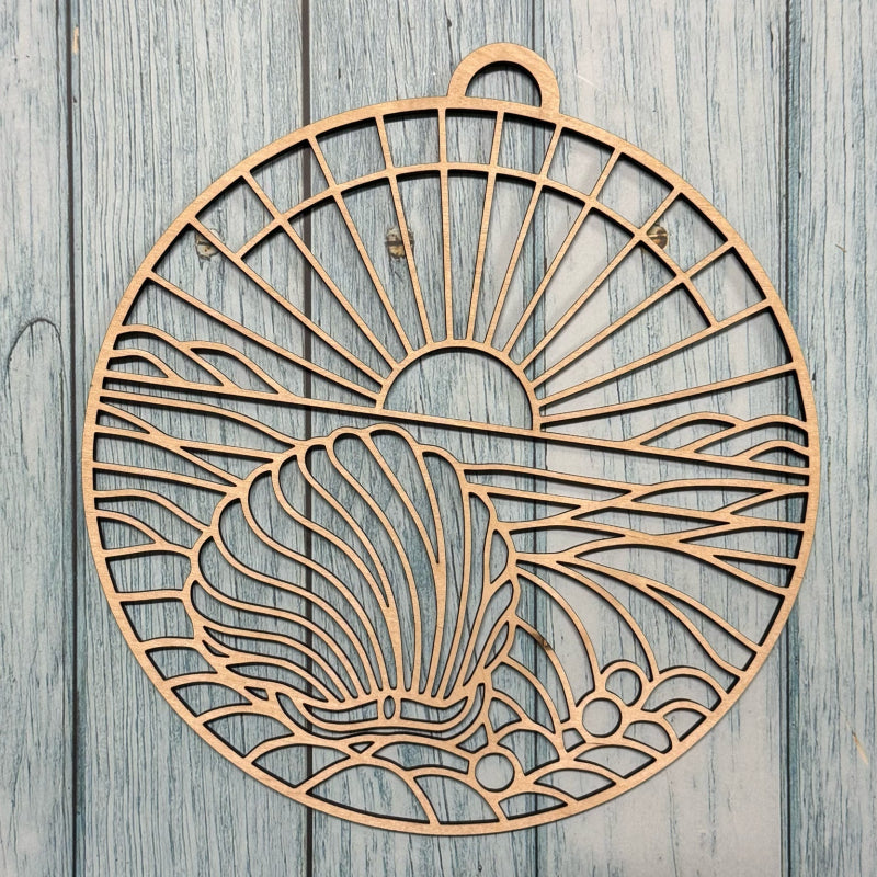 SeaGlass Sun Catcher  Beach with Shell- P014283