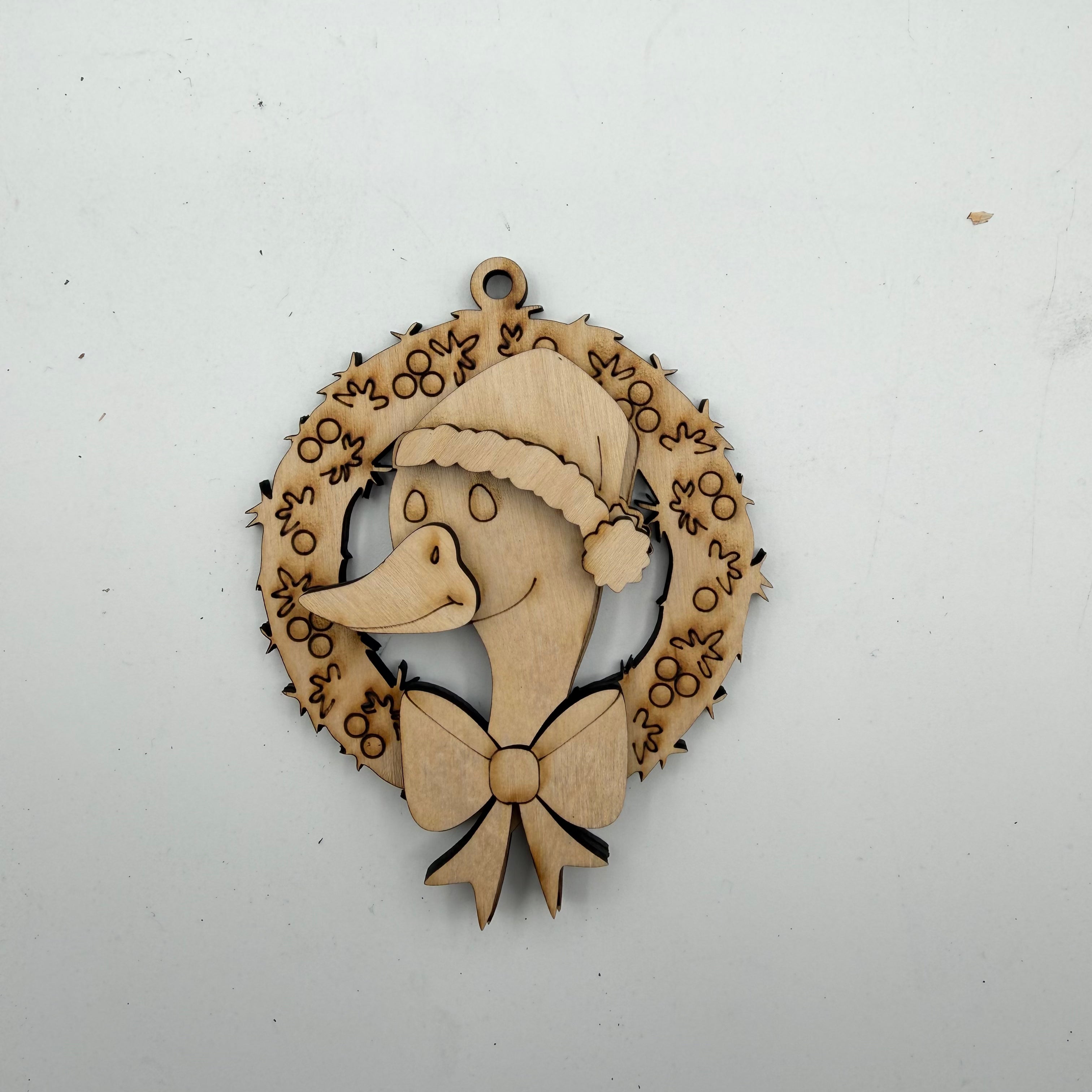 Goose in Santa Hat Wreath Ornament G0798