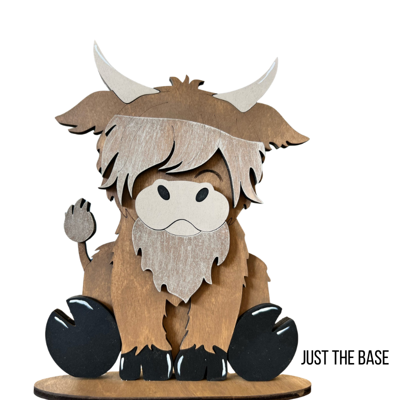 Highland Cow with Interchangeable Hats G375