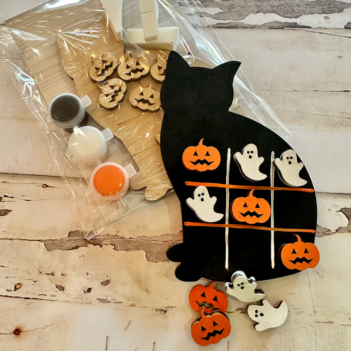 Halloween Tic Tac Toe DIY Craft Kit Black Cat P02830
