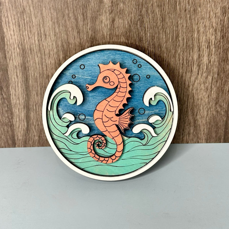 Layered Seahorse Round 3D LASER PROJECT - P014102