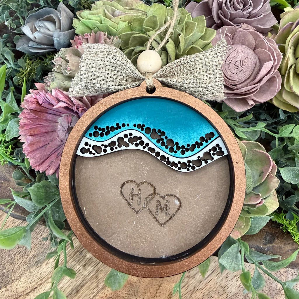 Name Engraved Beach Scene Ornament -G0696