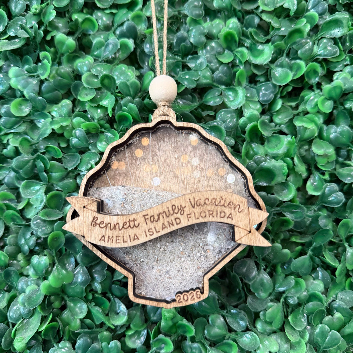 Personalized Family Vacation Shell Ornament G0765