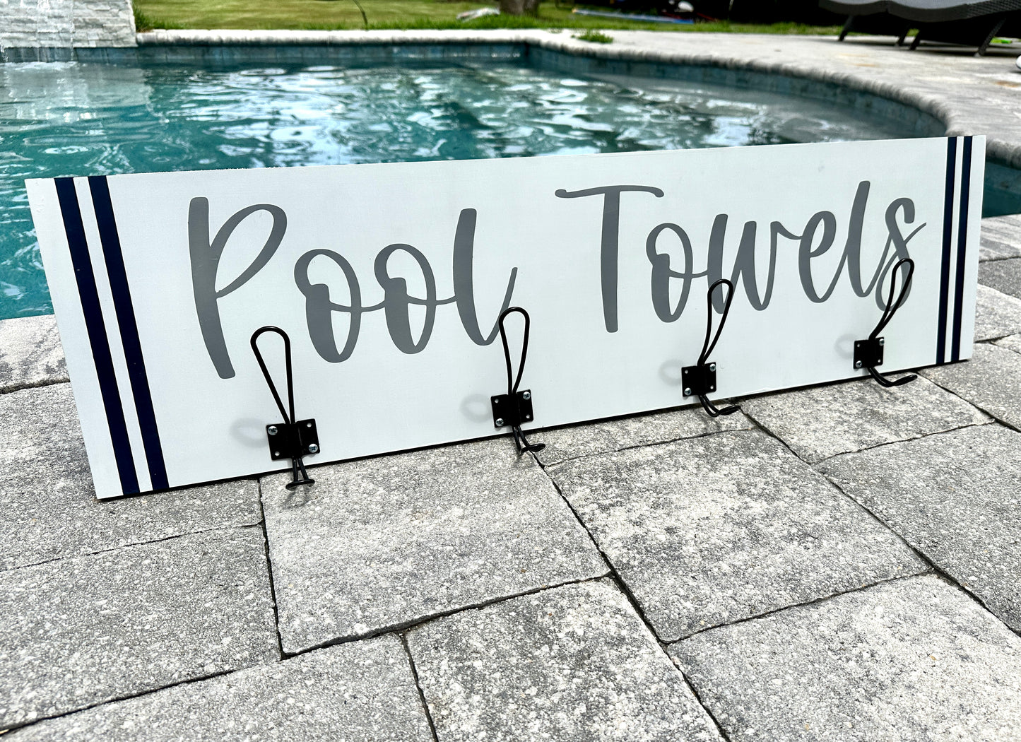 Pool Towels with Hooks P02749
