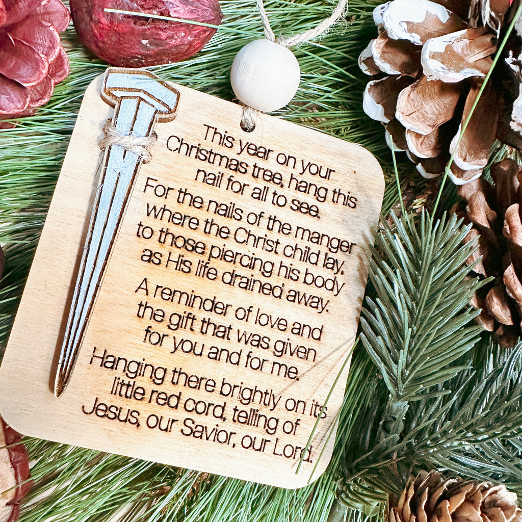 The Christmas Nail Ornament P02962