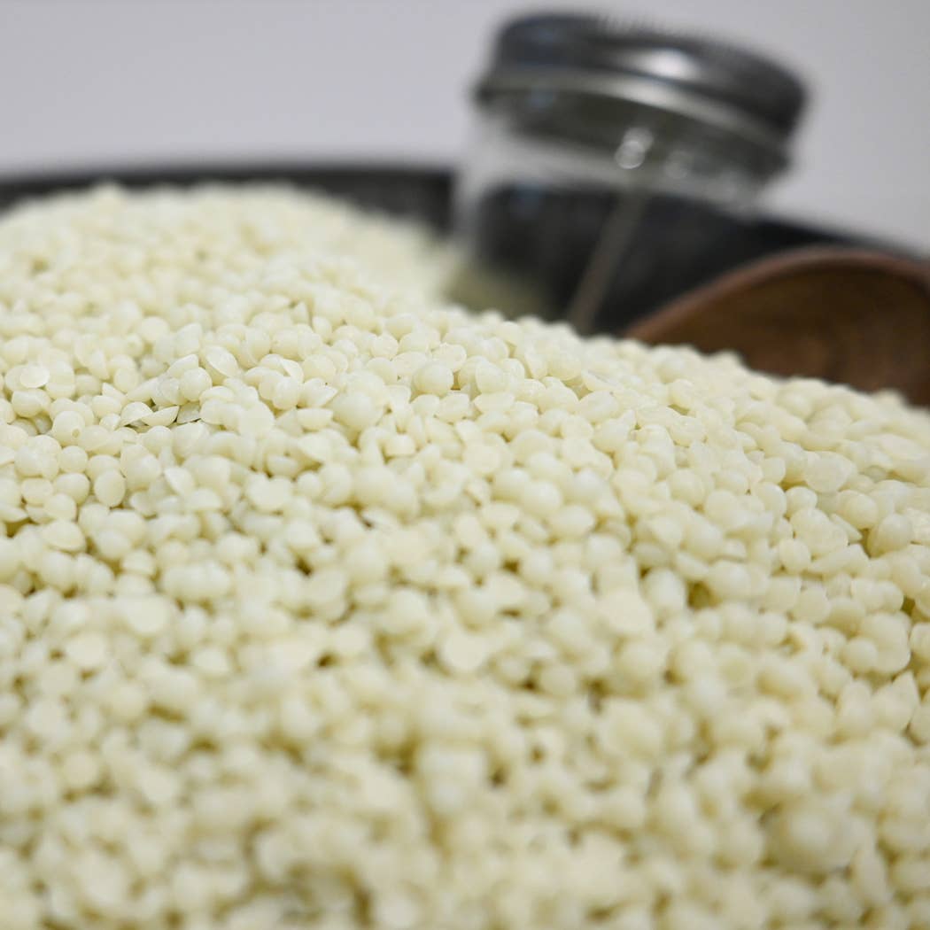 Soy Wax Scented Beads - 2lb Refill for A La Carte Candle Bar: Saltwater Mist