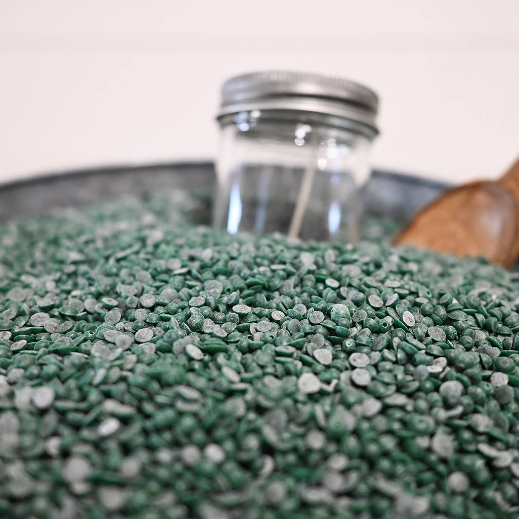 Soy Wax Scented Beads - 2lb Refill for A La Carte Candle Bar: Saltwater Mist