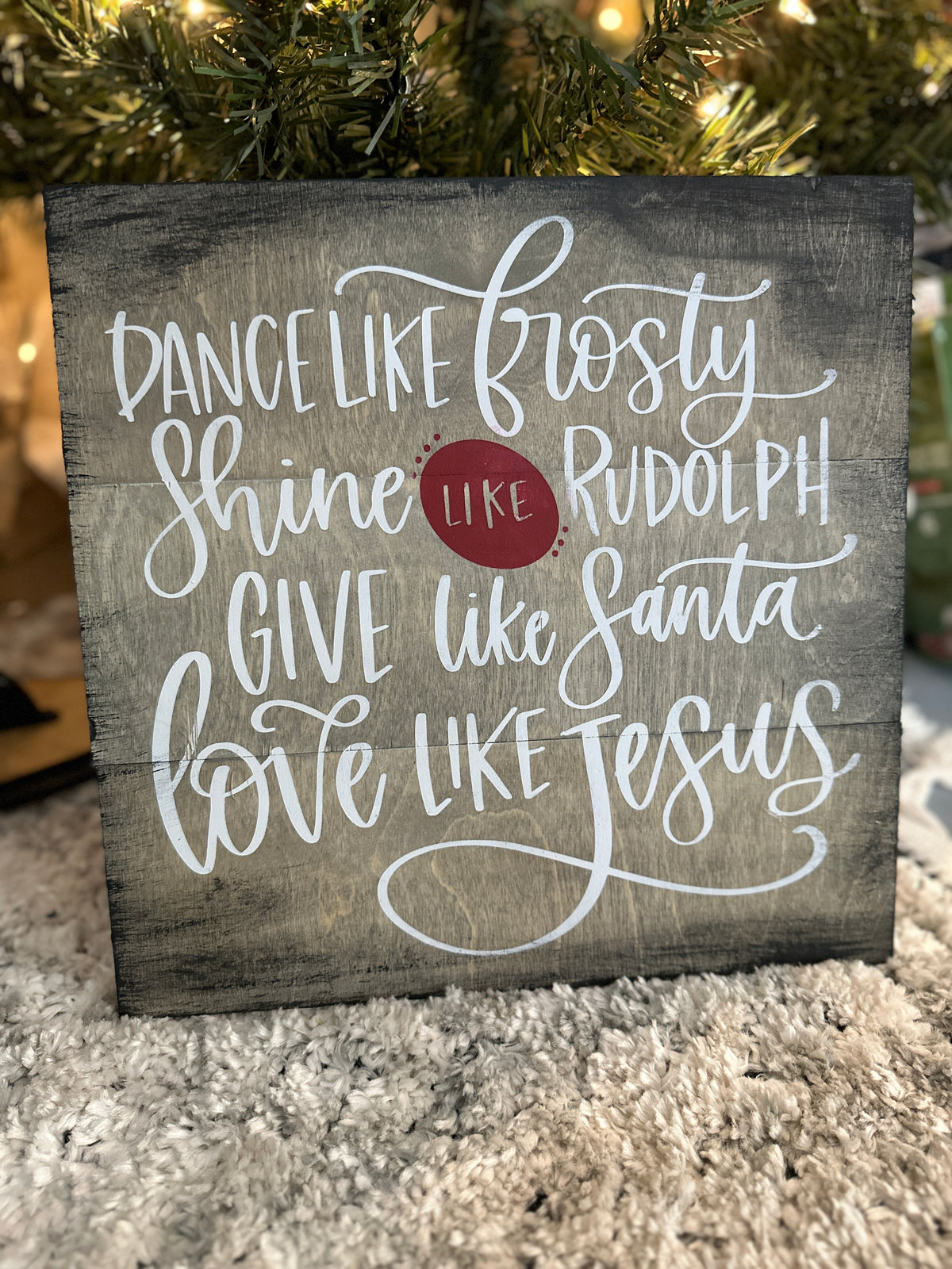 Dance Like Frosty, Love like Jesus: SQUARE DESIGN - Paisley Grace Makery