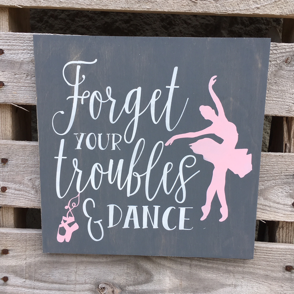 Forget Your Troubles and Dance: MINI DESIGN - Paisley Grace Makery