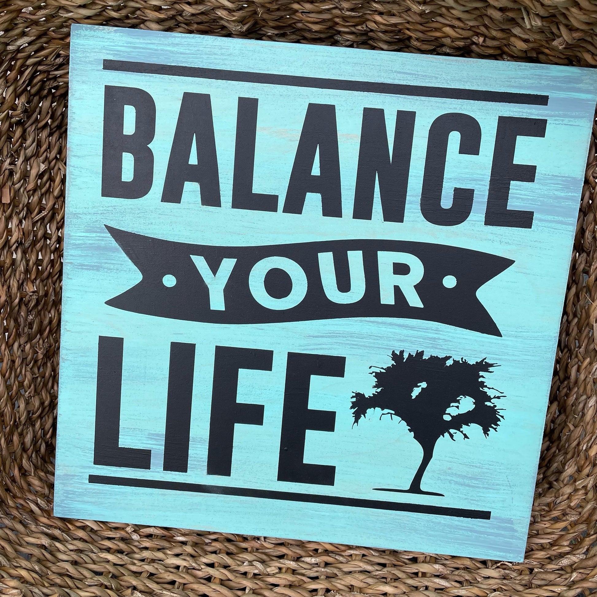 Balance Your Life: SQUARE DESIGN - Paisley Grace Makery