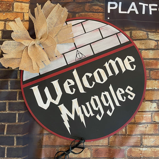 Welcome Muggles: Round Design & Swappable Design - Paisley Grace Makery