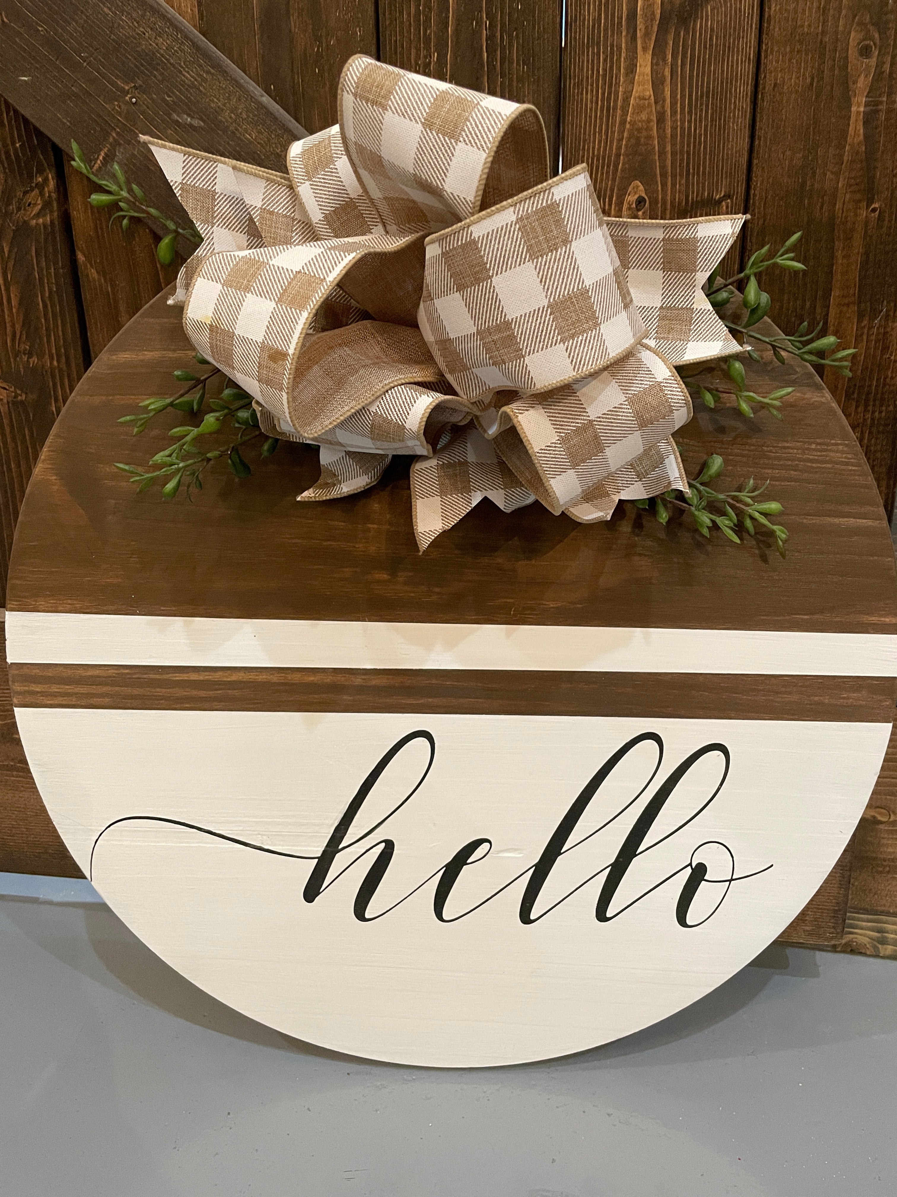 HELLO: ROUND DESIGN - Paisley Grace Makery