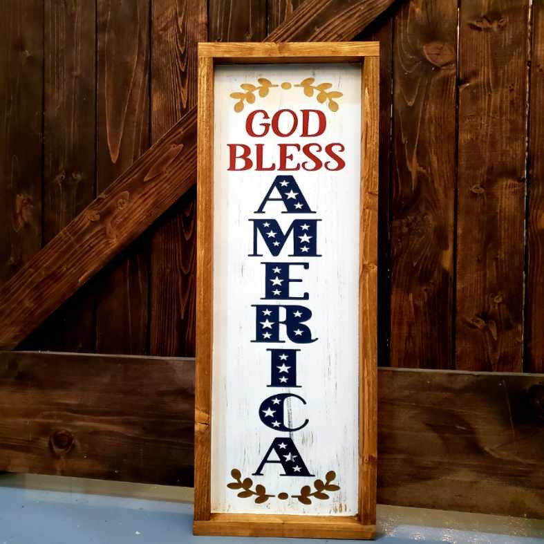 GOD BLESS AMERICA WITH LAUREL (VERTICAL): PLANK DESIGN - Paisley Grace Makery