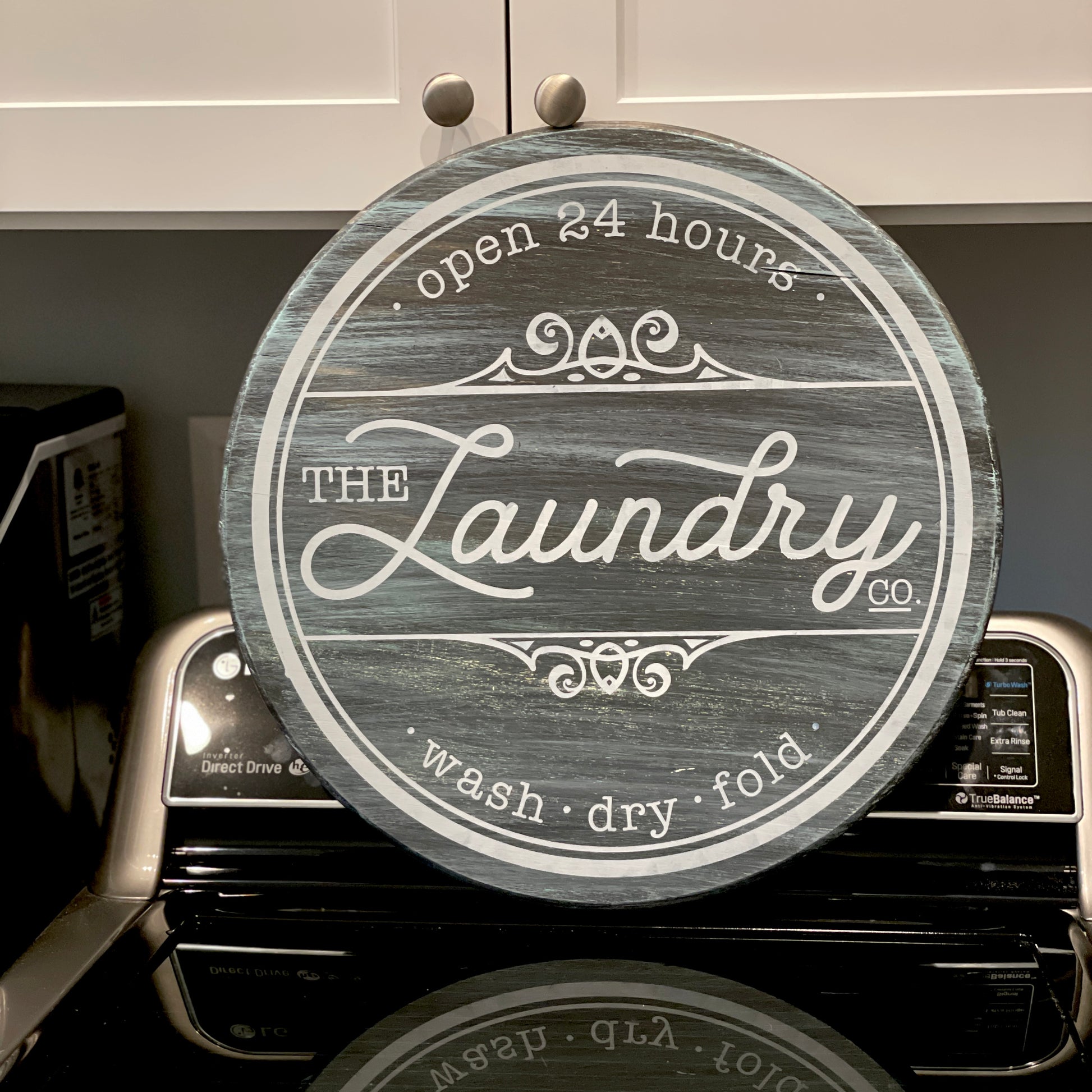 The Laundry Co: ROUND DESIGN - Paisley Grace Makery