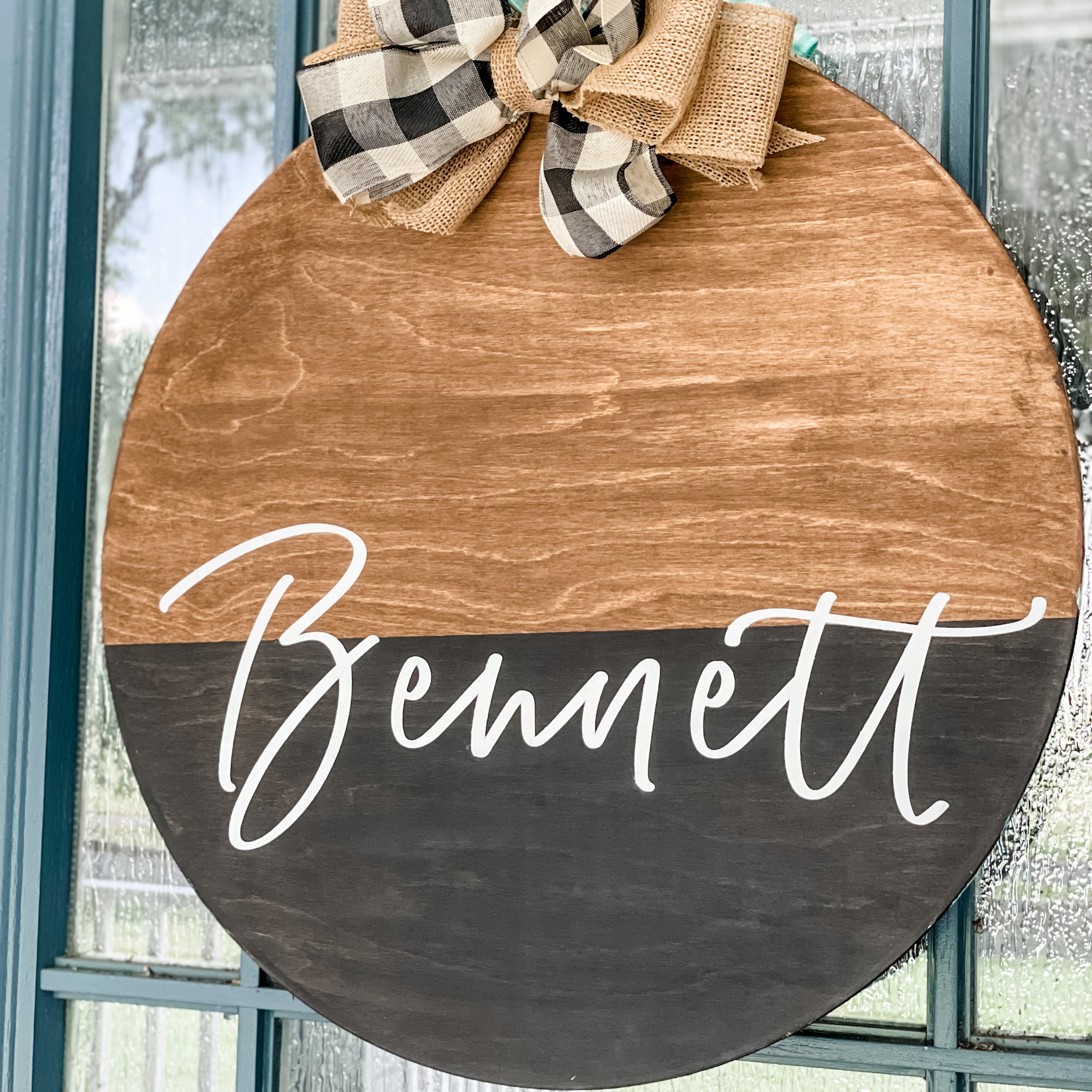 Simple Cursive Personalized Circle: DOOR HANGER DESIGN - Paisley Grace Makery