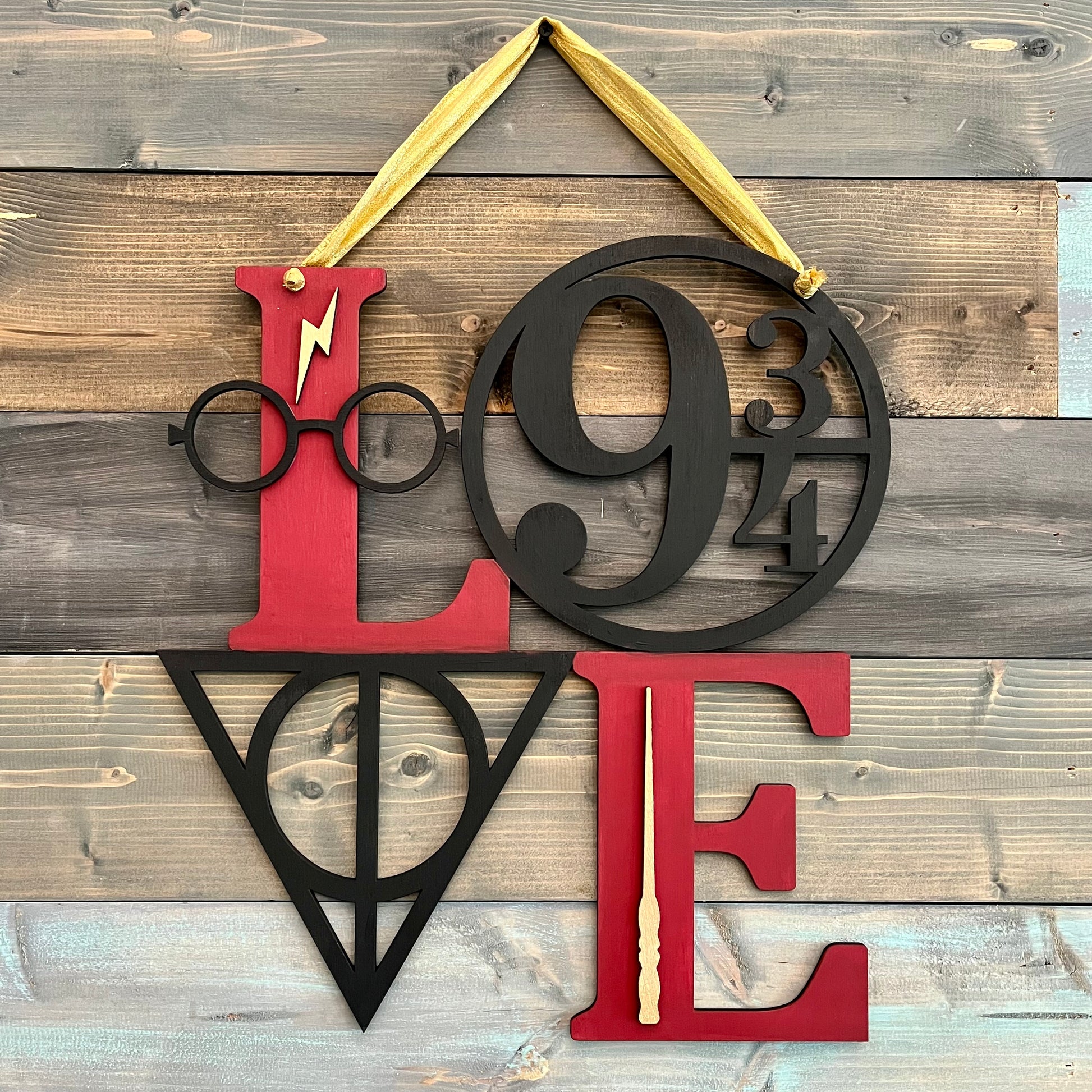 Love Harry Potter: DOOR HANGER DESIGN - Paisley Grace Makery