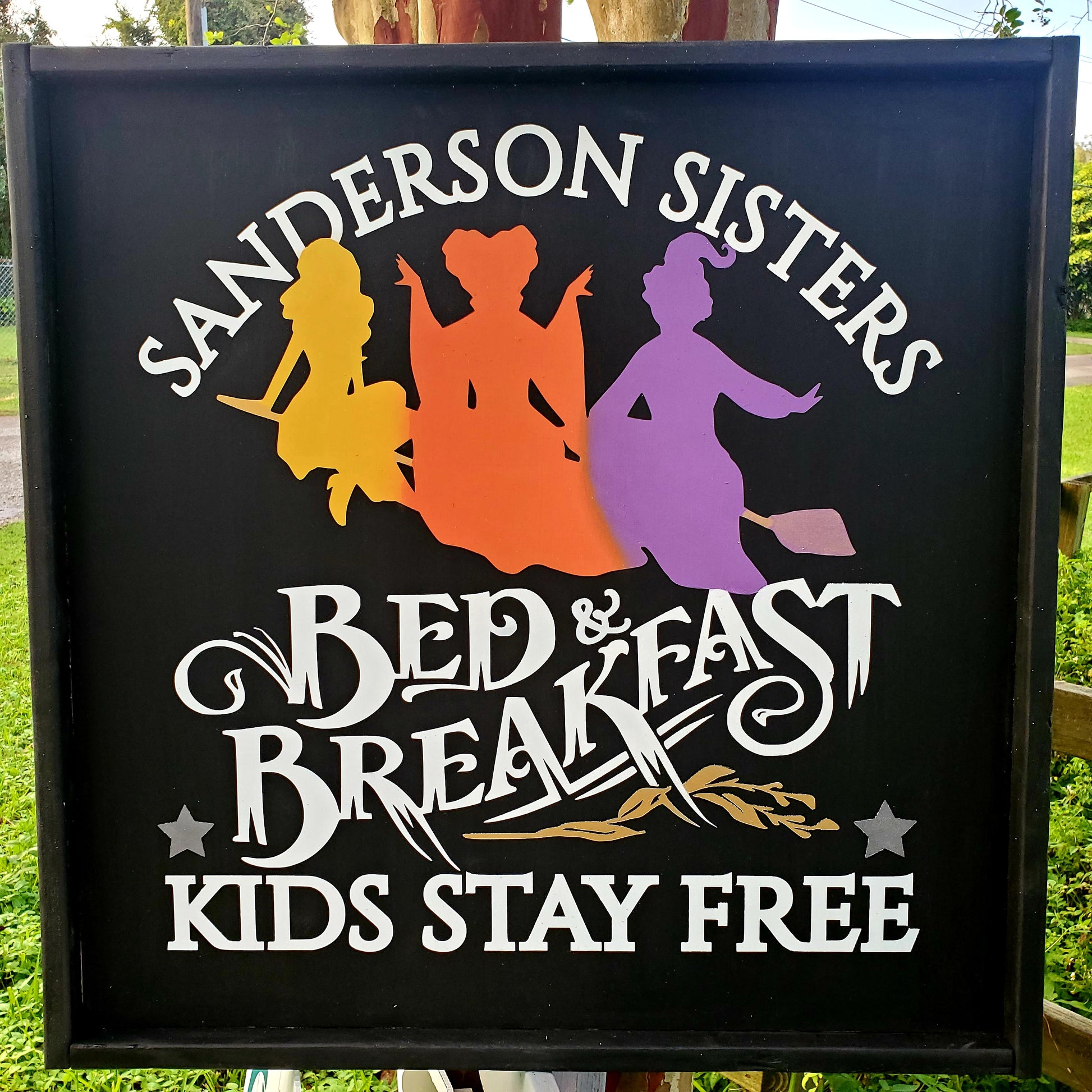 Sanderson Sisters Bed & Breakfast Kids Eat Free: SQUARE DESIGN - Paisley Grace Makery