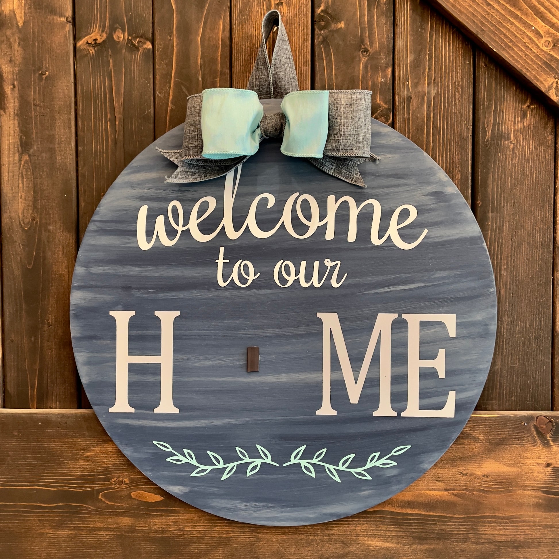 Welcome to our Home Round Door Hanger: INTERCHANGEABLE DESIGN - Paisley Grace Makery