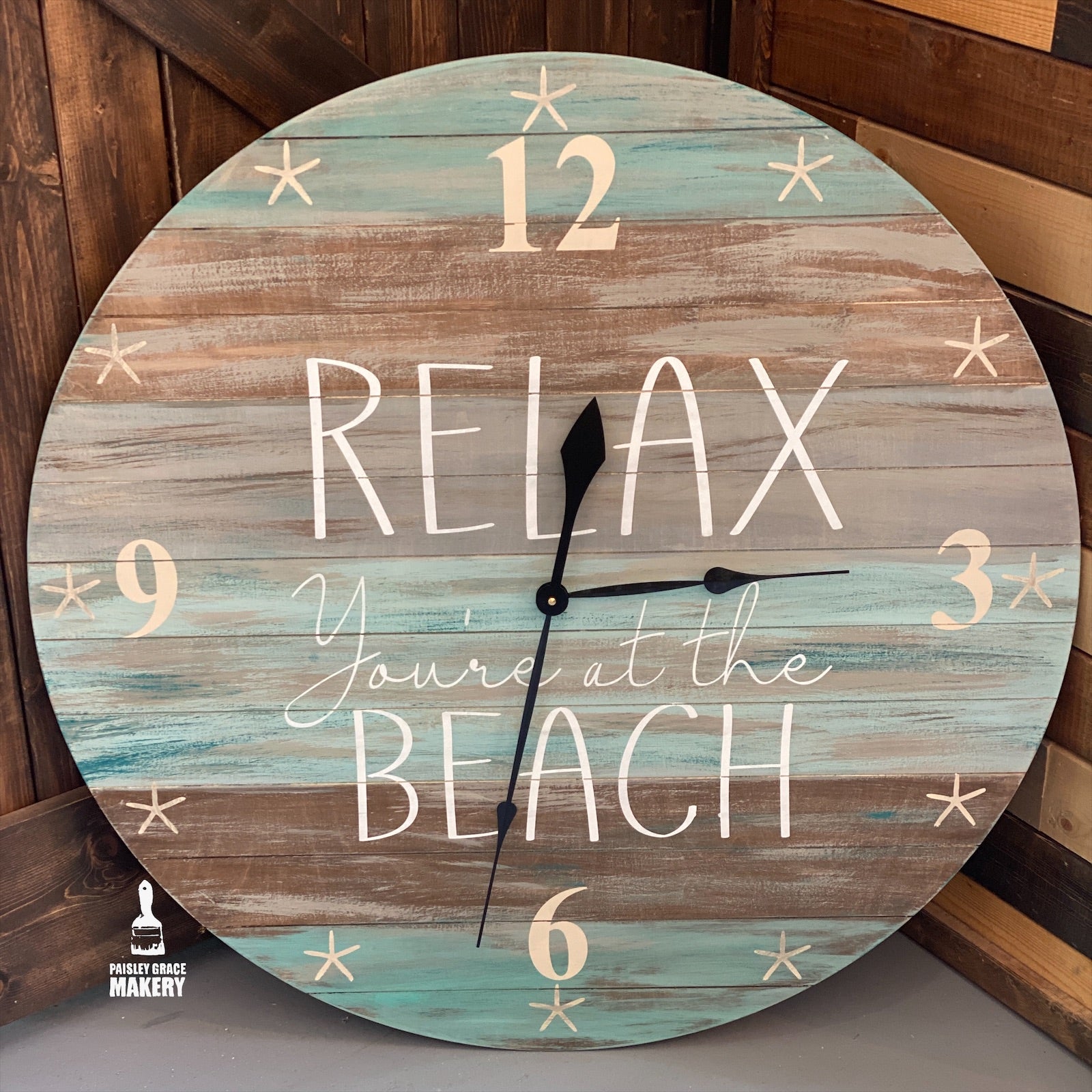 Relax you're at the beach: CLOCK WORKSHOP DESIGN - Paisley Grace Makery